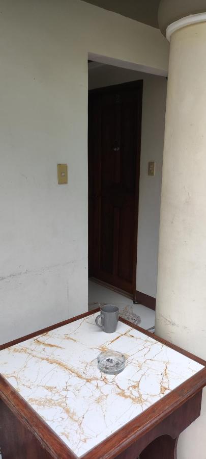 Vali-Joe Travel Lodge El Nido Luaran gambar